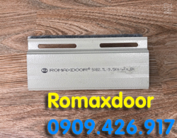 CỬA CUỐN ROMAXDOOR 50B2 trọng lượng 9.5kg