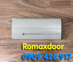 CỬA CUỐN ROMAXDOOR 70 Trọng lượng  6.5kg
